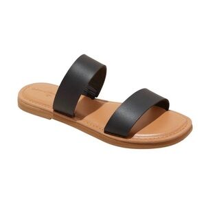 NWOT Target Universal Thread Black and Tan Sandals